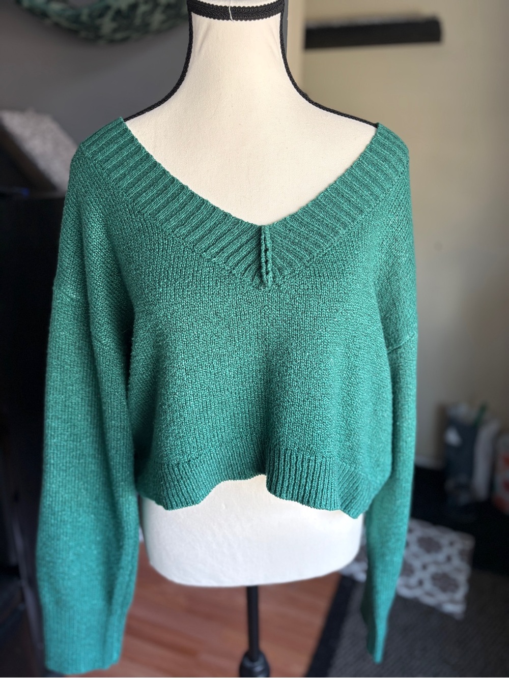 BDG Emerald Green Cropped Sweater